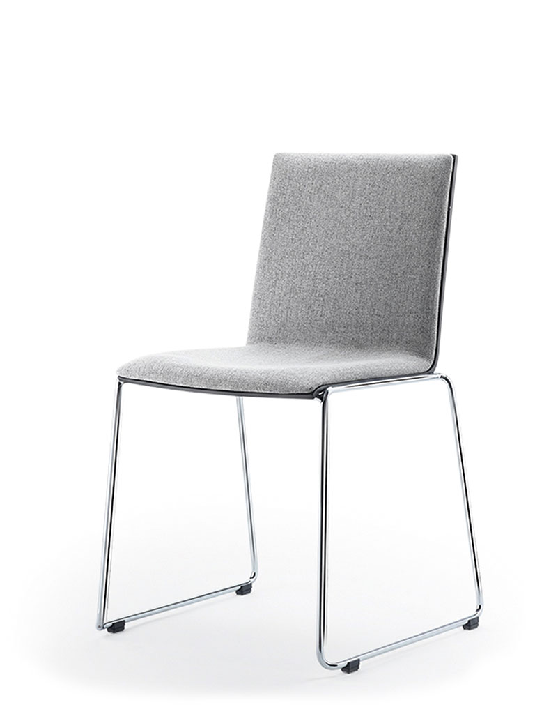 Eless skid-base chair | upholstered front