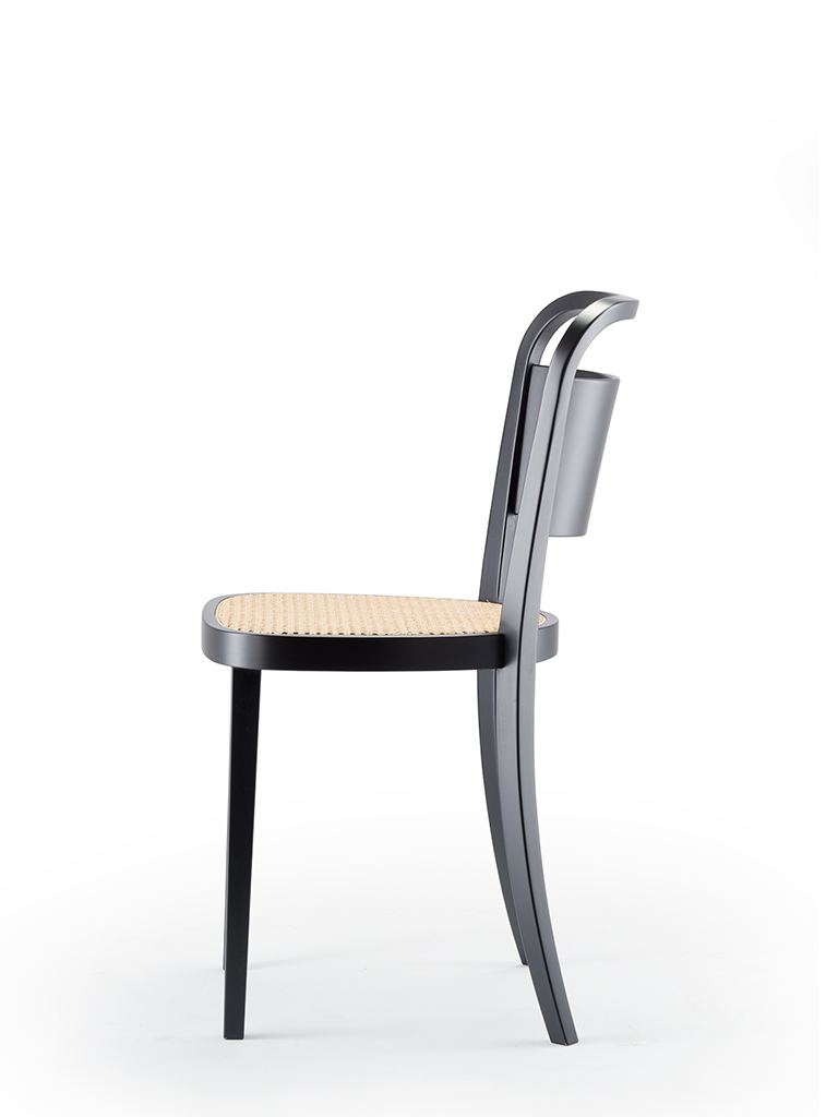 bentwood chair m99 | architect Adolf Krischanitz | with wickerwork seat