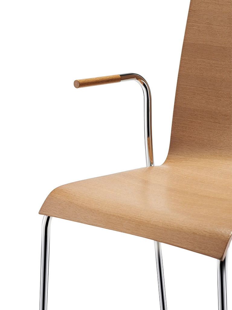 aticon | with wooden armrests